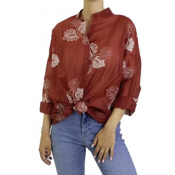 Camicia in viscosa con ricami 